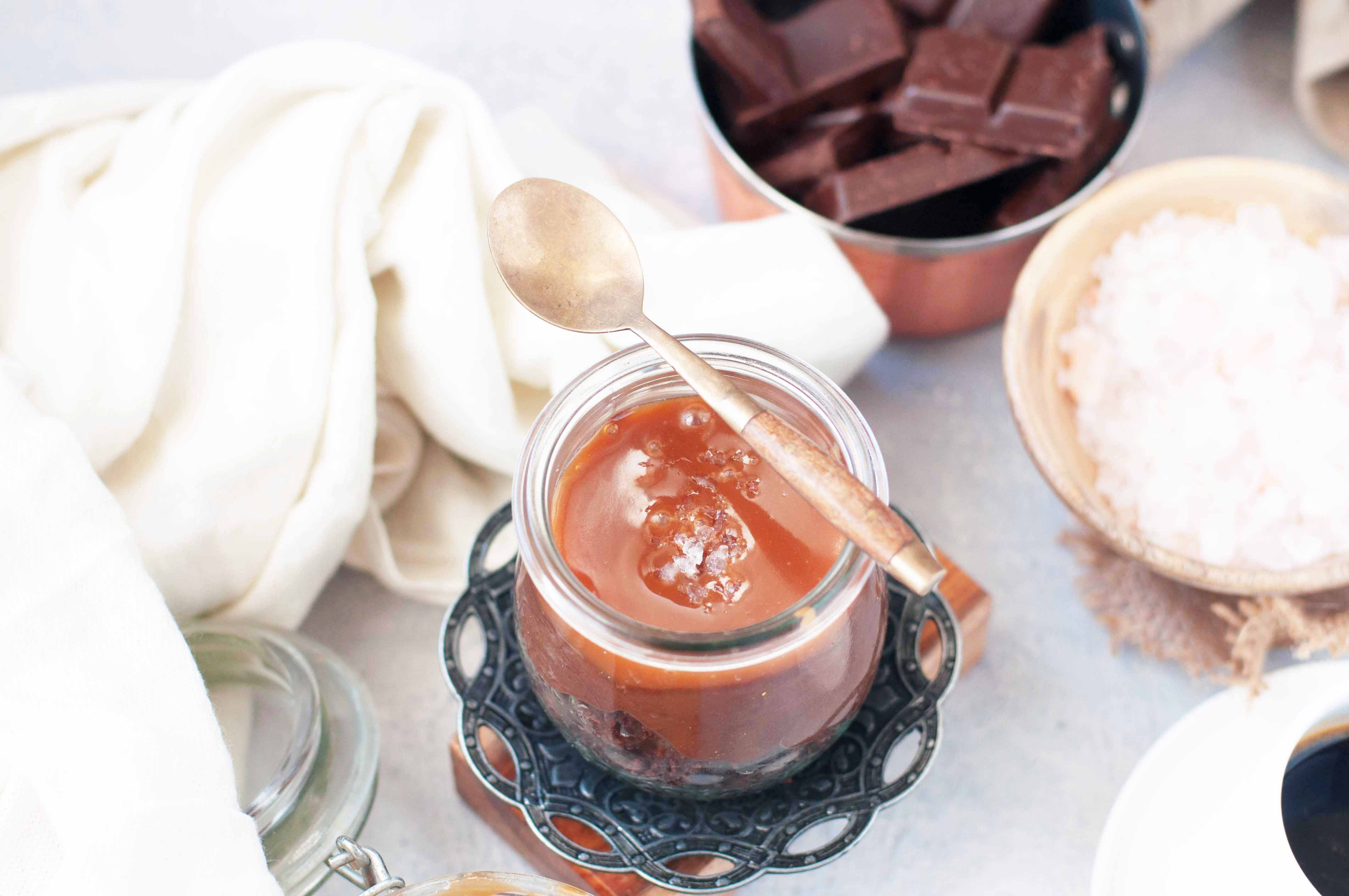 Chocolate Caramel Pots
